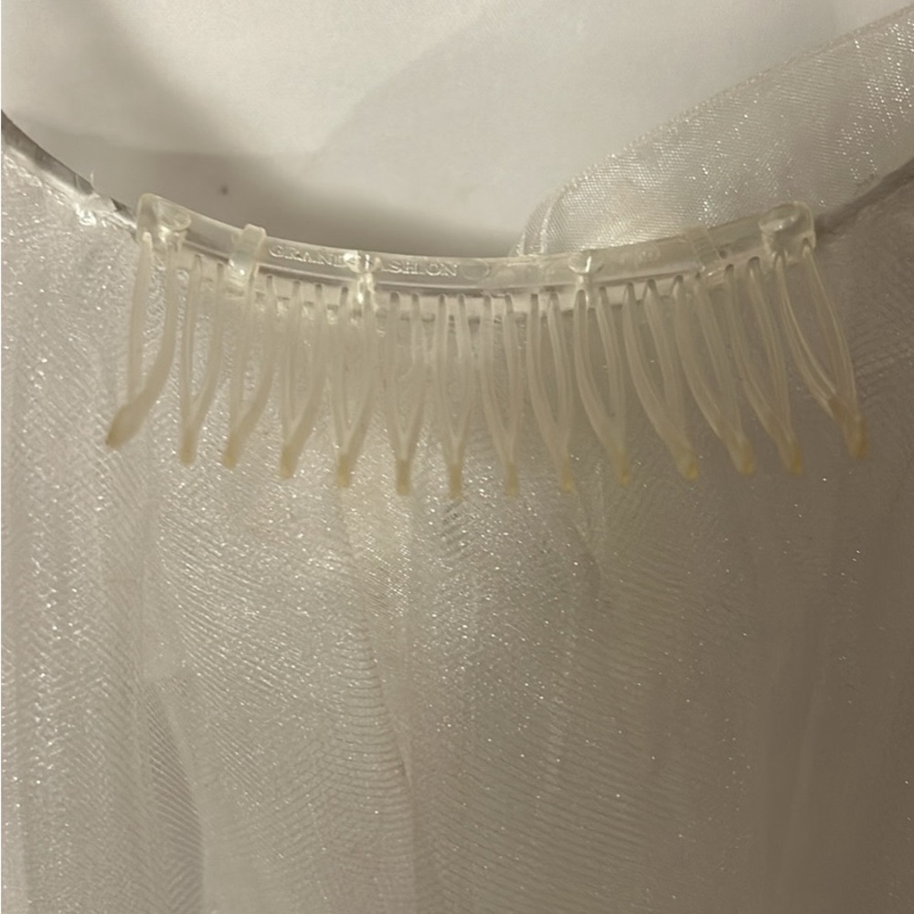 First communion or young girls dress for wedding - Picture 10 of 12
